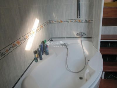 Eladó családi ház Budapest