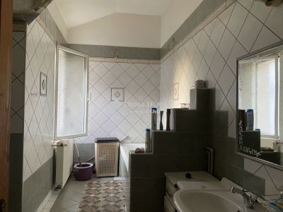 Eladó családi ház Debrecen