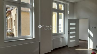 Eladó lakás Debrecen