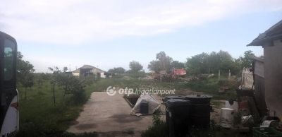 Eladó lakóövezeti telek Kunszentmiklós