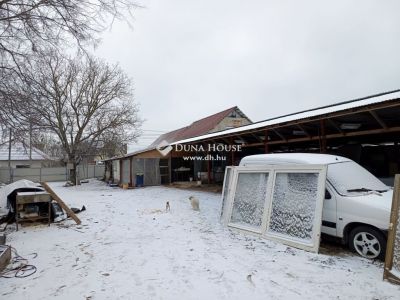 Eladó családi ház Tápióbicske