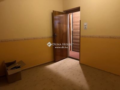 Eladó családi ház Jászberény