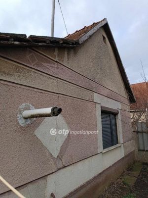 Eladó családi ház Hajdúböszörmény