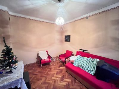 Eladó családi ház Bogács