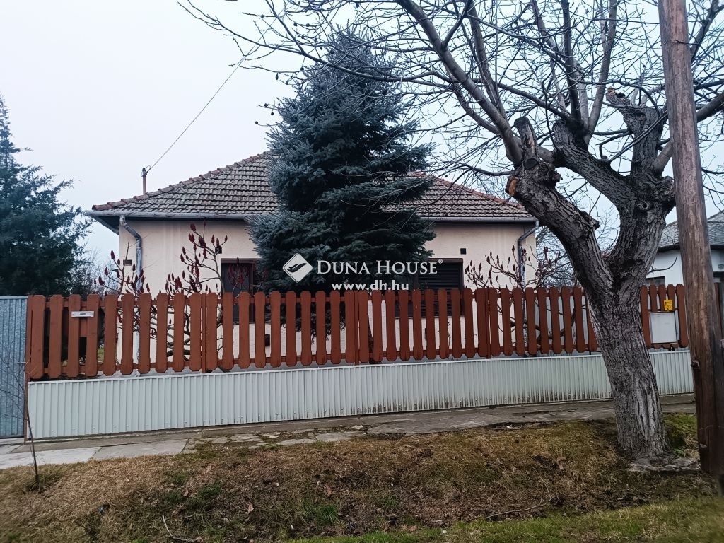 Eladó családi ház Mezőberény