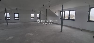 Kiadó egyéb iroda Taksony