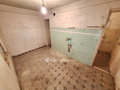 Eladó családi ház Tiszakécske
