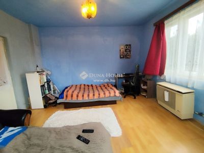 Eladó családi ház Tápiószele