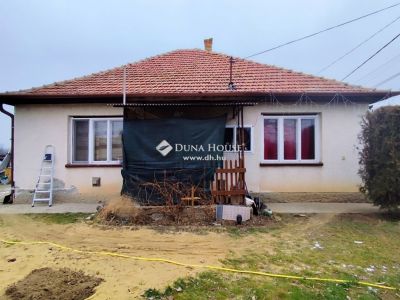 Eladó családi ház Tápiószele