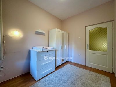 Kiadó családi ház Budapest