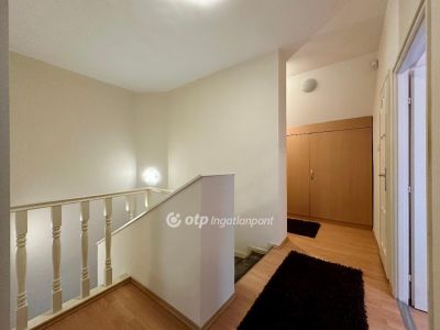 Kiadó családi ház Budapest
