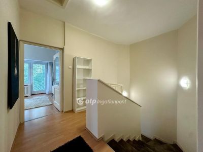 Kiadó családi ház Budapest