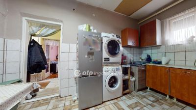 Eladó családi ház Polgár