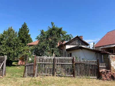 Eladó családi ház Adács