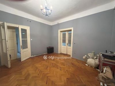 Eladó házrész Nagykőrös