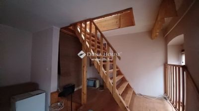 Eladó családi ház Pécs