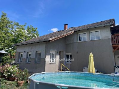 Eladó családi ház Adony