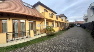 Eladó szálloda, hotel, panzió Hajdúszoboszló