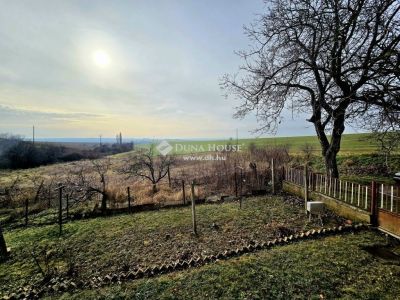 Eladó családi ház Geresdlak