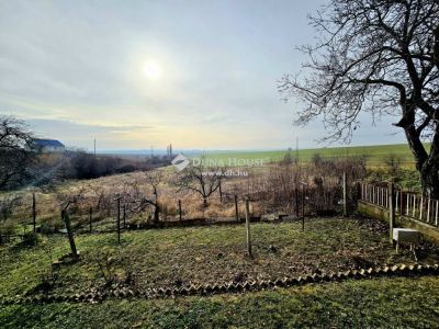 Eladó családi ház Geresdlak