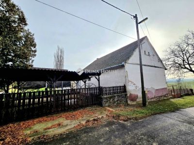 Eladó családi ház Geresdlak
