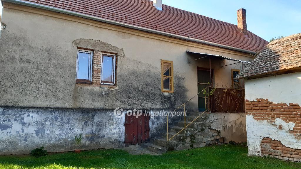 Eladó családi ház Orfű