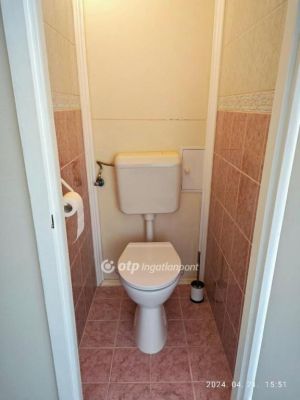 Eladó lakás Tiszaújváros
