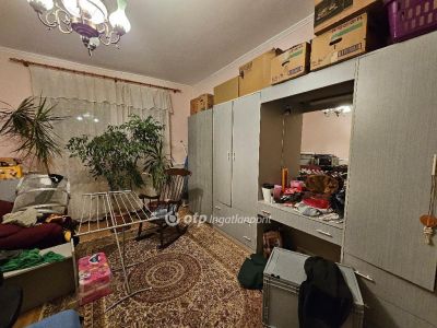Eladó családi ház Szikszó