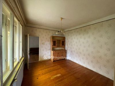 Eladó családi ház Adács