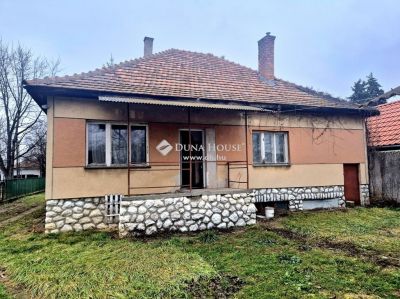 Eladó családi ház Kerecsend