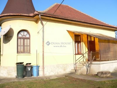 Eladó családi ház Szikszó