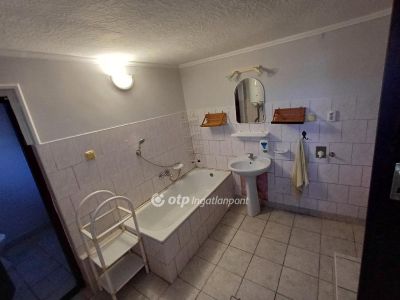 Eladó családi ház Tiszalök
