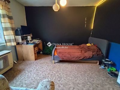 Eladó családi ház Tápiószele