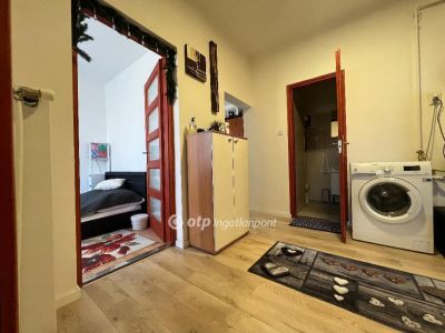 Eladó családi ház Budapest
