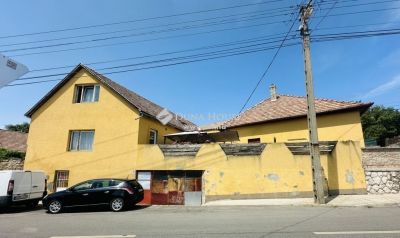 Eladó családi ház Kesztölc