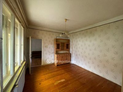 Eladó családi ház Adács