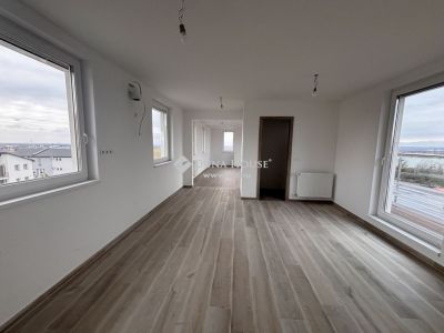 Eladó lakás Gyöngyös