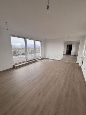 Eladó lakás Gyöngyös