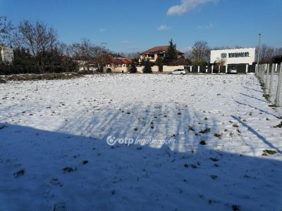 Eladó lakóövezeti telek Debrecen