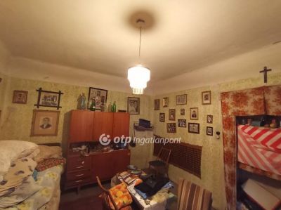Eladó családi ház Hatvan