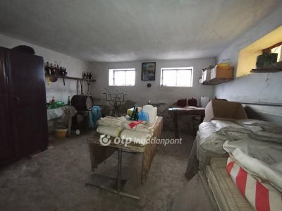 Eladó családi ház Hatvan