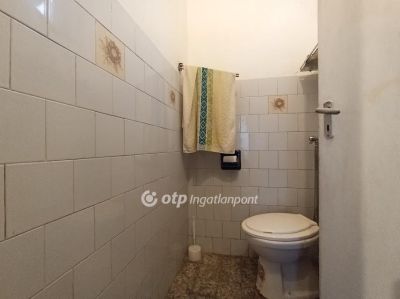 Eladó családi ház Hatvan