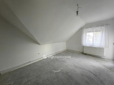 Eladó családi ház Kunmadaras