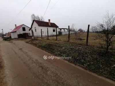 Eladó lakóövezeti telek Hajdúsámson