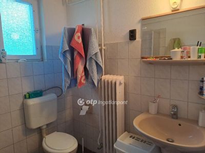 Eladó családi ház Makó