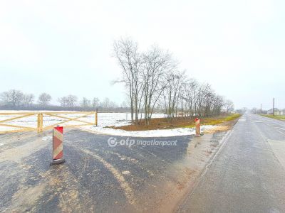 Eladó egyéb telek Cegléd