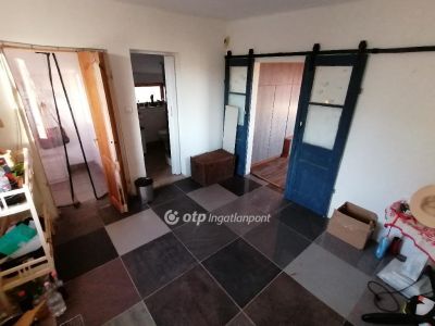 Eladó családi ház Hajdúsámson