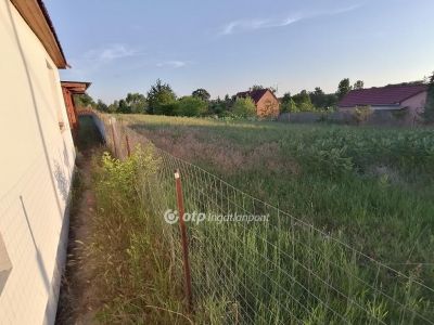Eladó családi ház Hajdúsámson