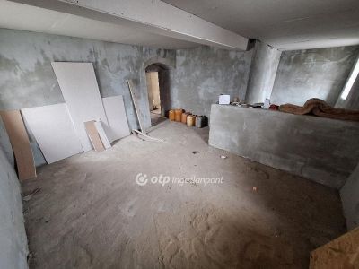 Eladó családi ház Tiszakécske