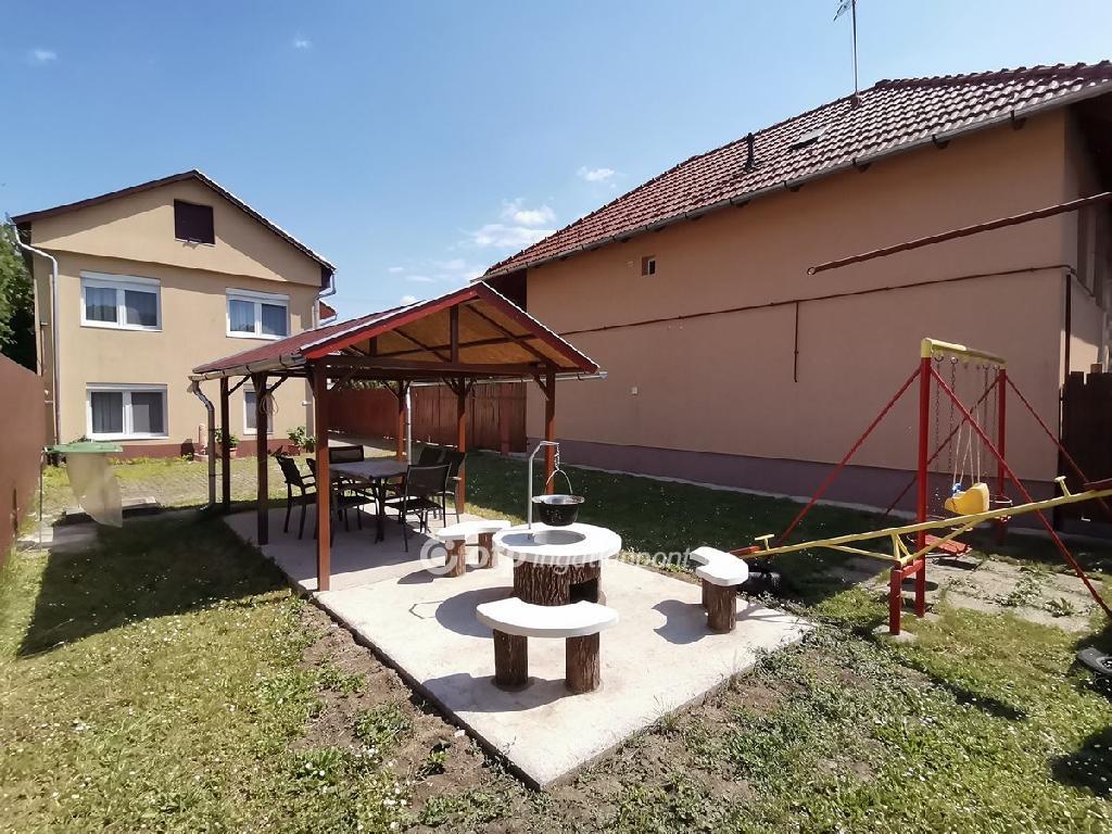 Eladó nyaraló Hajdúszoboszló